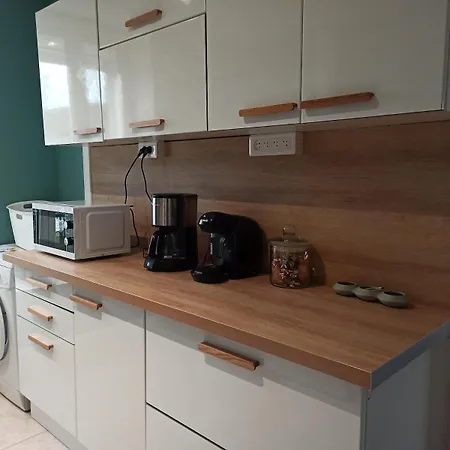 Apartment Le Francais Verdun 4 Pers,climatise,grand Garage,jardin 3 Etoiles Belleville-Sur-Meuse