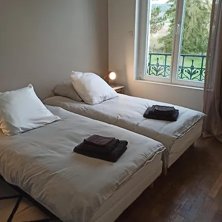 Le Francais Verdun 4 Pers,climatise,grand Garage,jardin 3 Etoiles Apartment