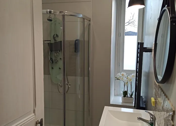 Le Francais Verdun 4 Pers,climatise,grand Garage,jardin 3 Etoiles